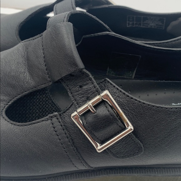 Dr. Martens Women’s Poly Smooth Leather Mary Jane Shoes, size 11 - Picture 4 of 10